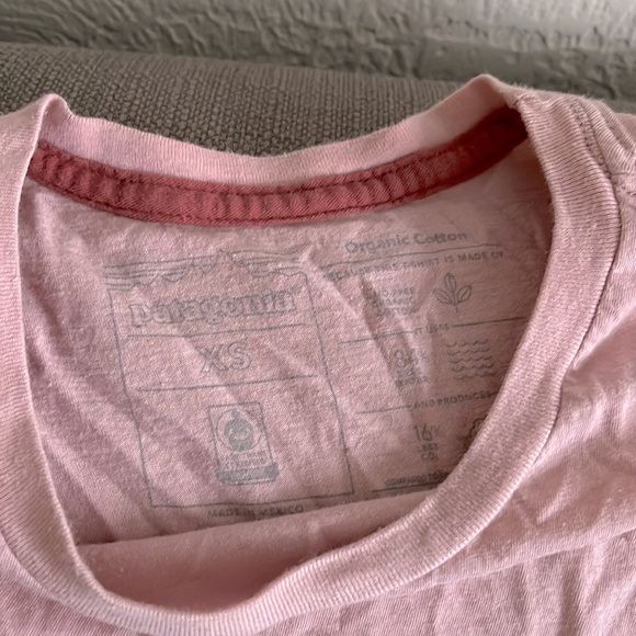 Patagonia t-shirt - Picture 2 of 4